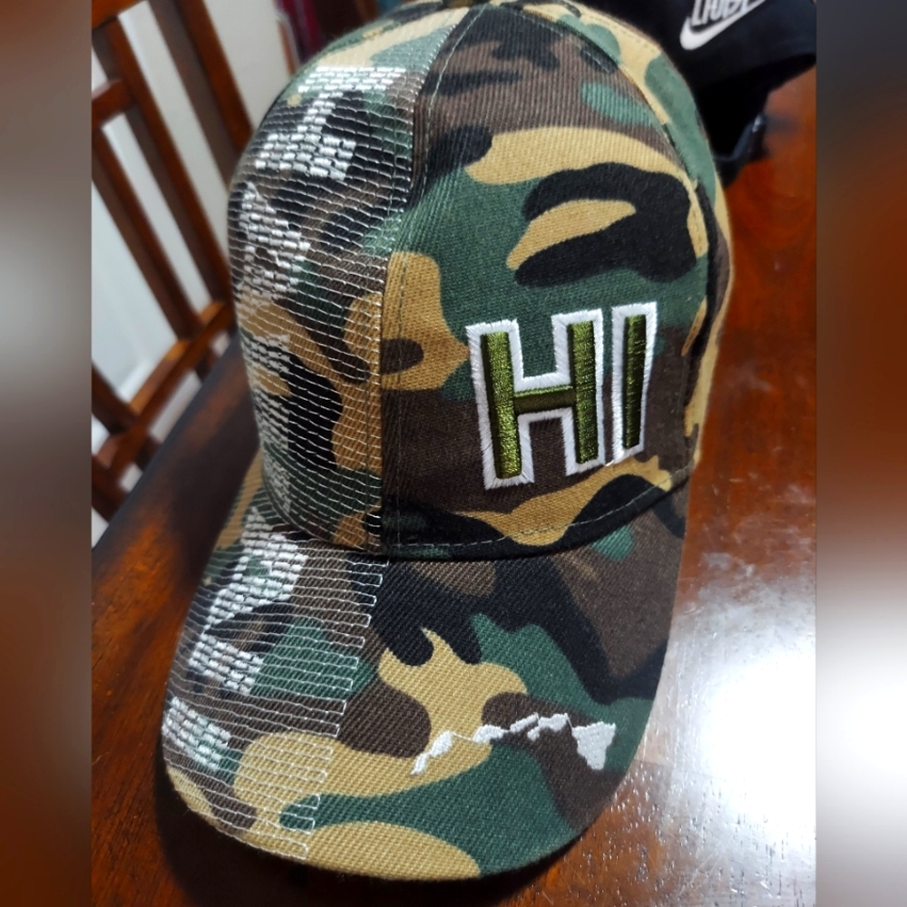 Men's Island Crew Hawaii Hat Cap, Camo print NWOT